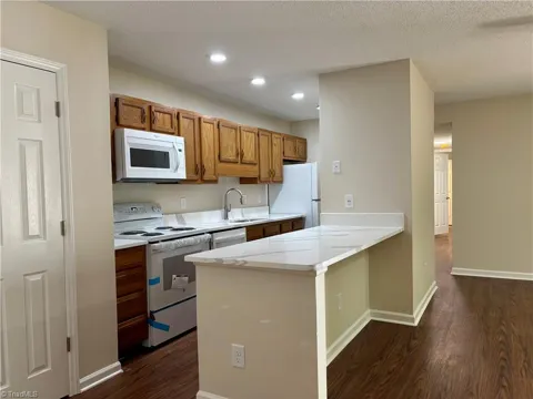 702 Glendale Drive