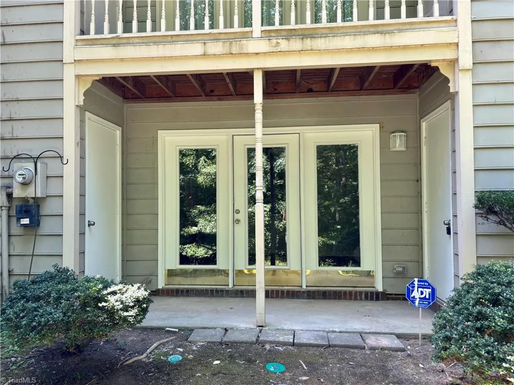 702 Glendale Drive Greensboro, NC 27406