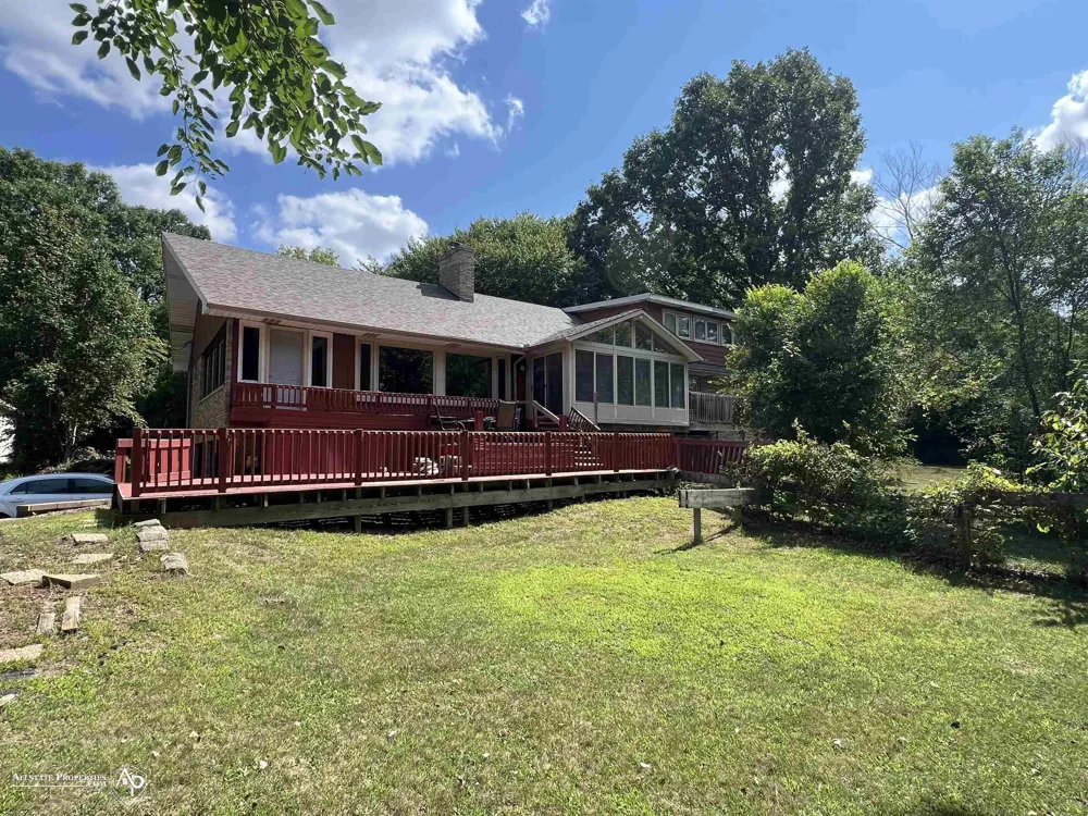 210 Elmwood Drive Davison City, MI 48423