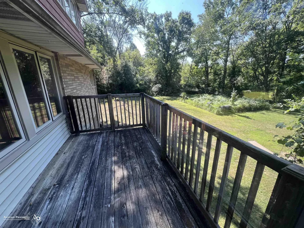 210 Elmwood Drive Davison City, MI 48423
