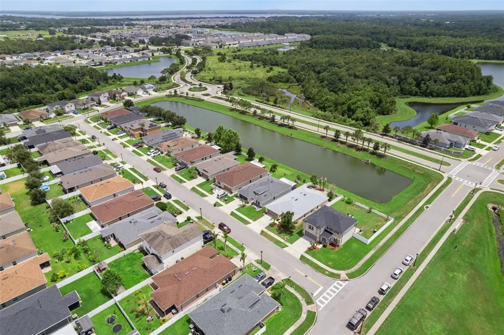 4602 HARVEST ROW LANE St Cloud, FL 34772