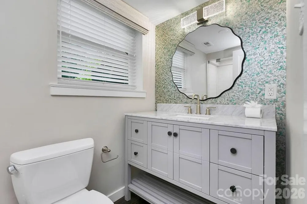 100 Ashton Lane Brevard, NC 28712
