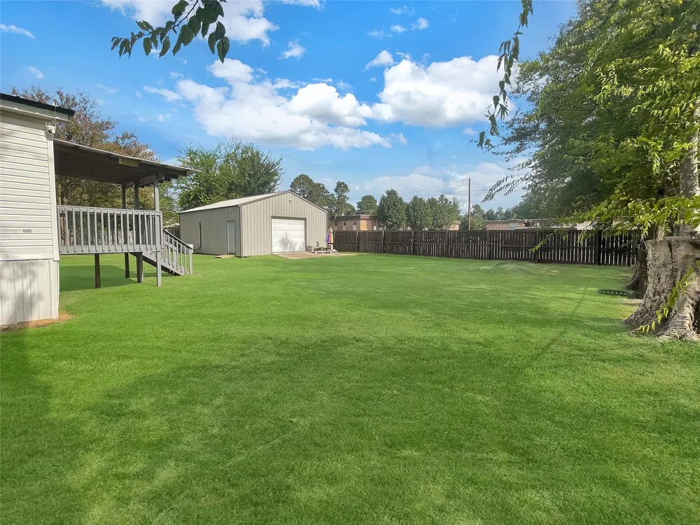 181 Cyclone Street Waskom, TX 75692
