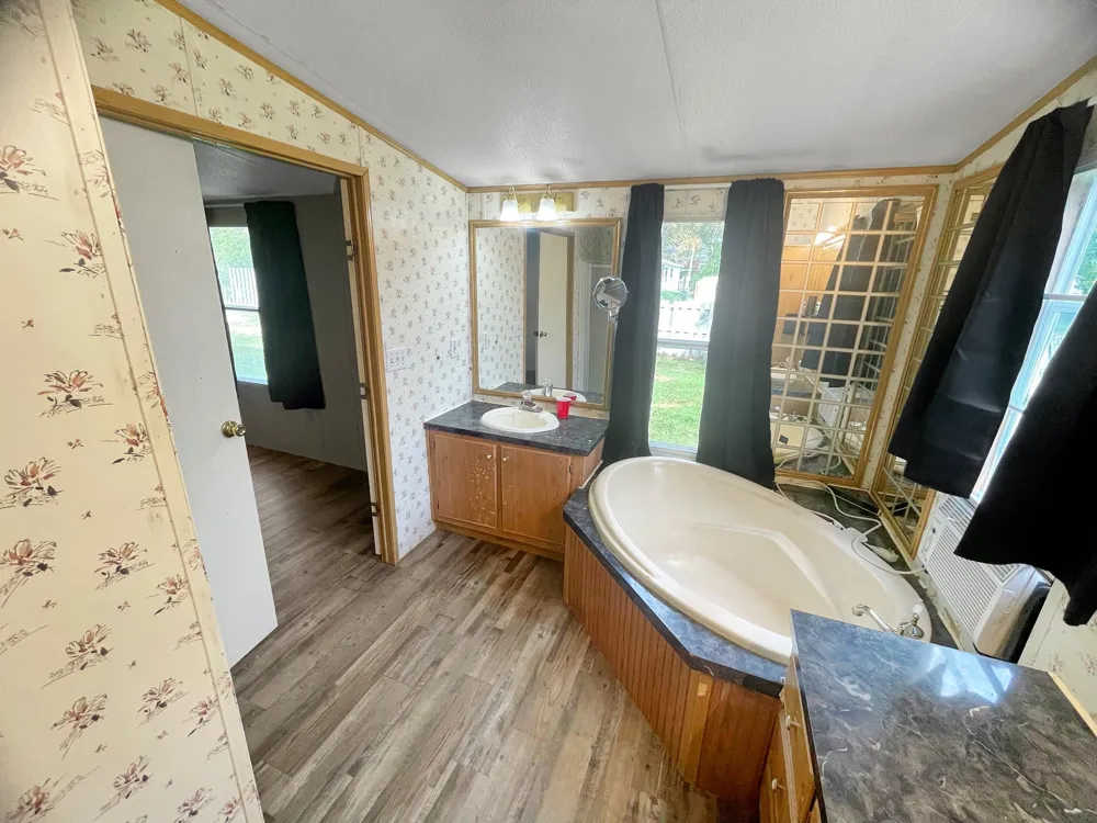 181 Cyclone Street Waskom, TX 75692