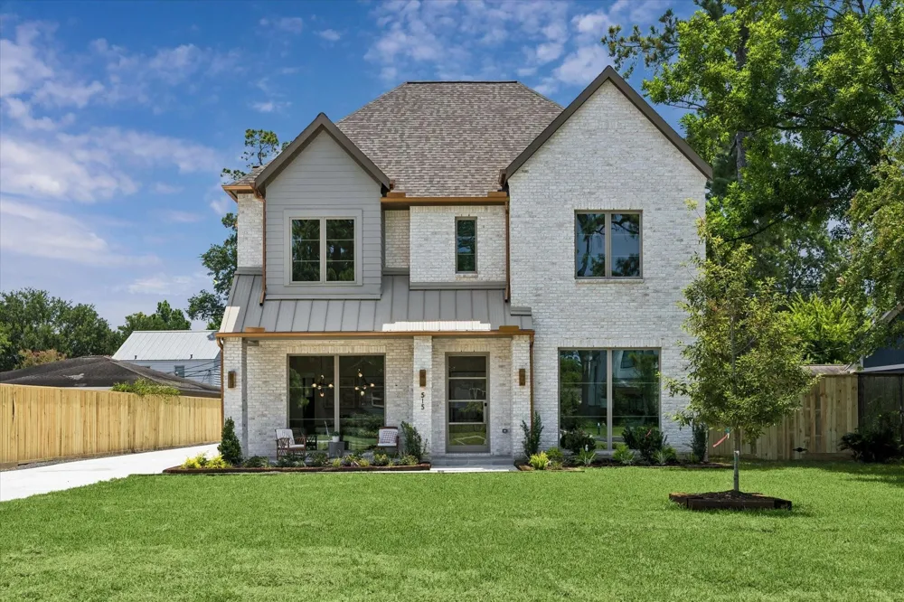 515 W 33rd Street Houston, TX 77018