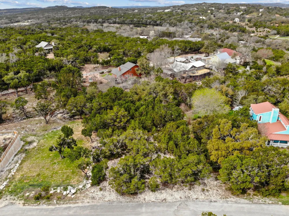 210 Barber Drive Wimberley, TX 78676