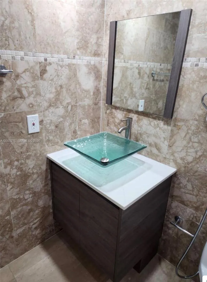 9440 Fontainebleau Blvd #508 Miami, FL 33172