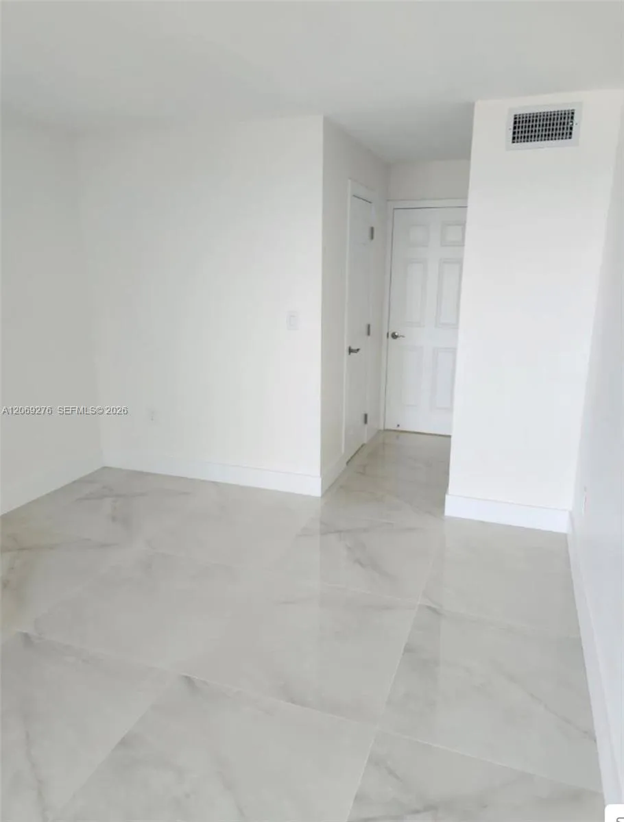 9440 Fontainebleau Blvd #508 Miami, FL 33172