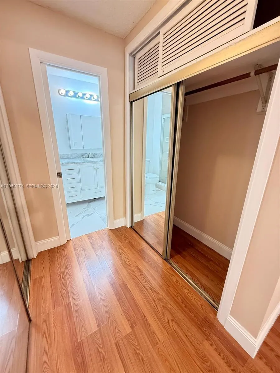 3301 Raleigh St #4D Hollywood, FL 33021