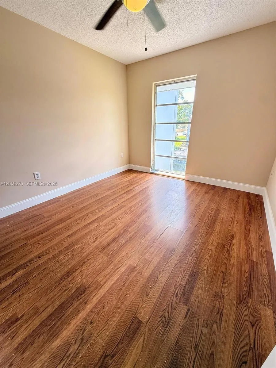 3301 Raleigh St #4D Hollywood, FL 33021