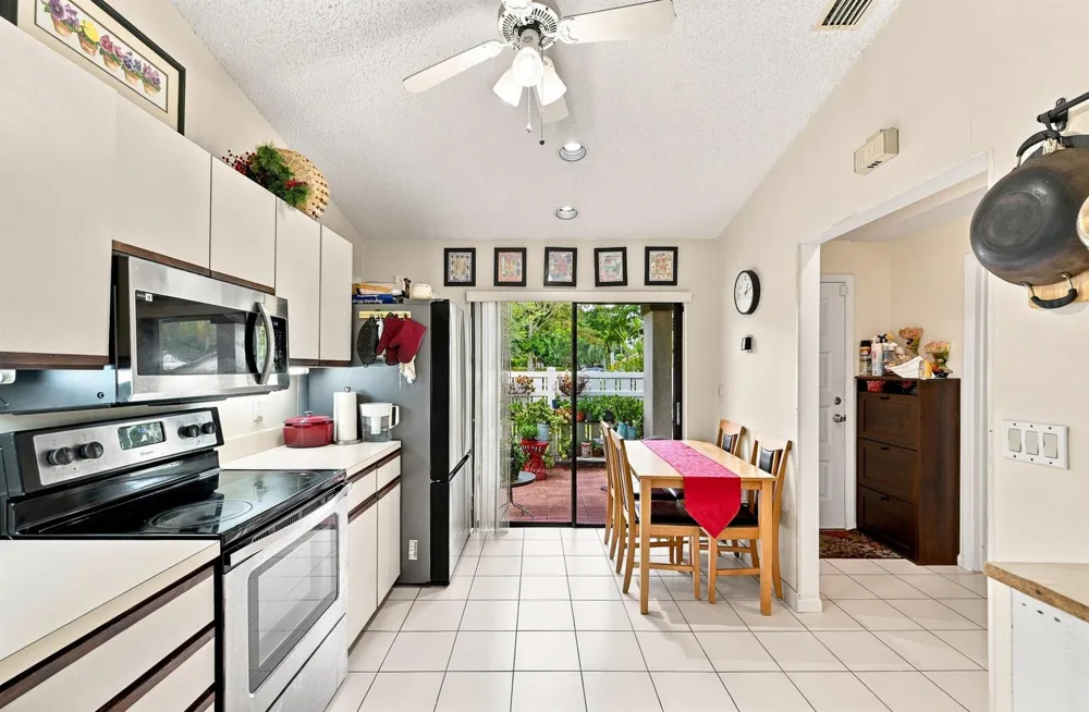 3200 Carambola Circle S Coconut Creek, FL 33066