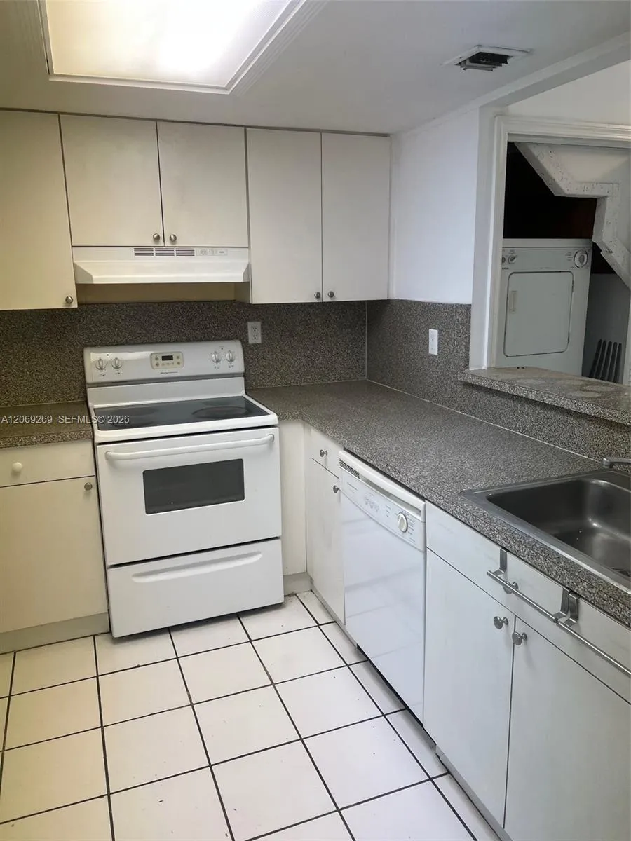 10500 SW 8th St #410 Miami, FL 33174