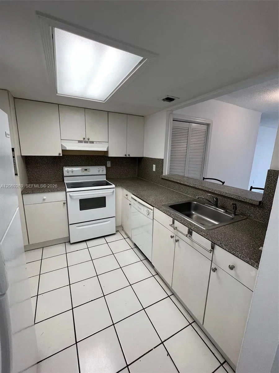 10500 SW 8th St #410 Miami, FL 33174