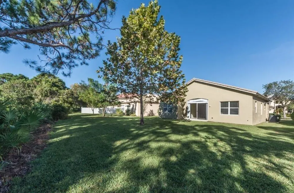 6243 ARLINGTON WAY Fort Pierce, FL 34951