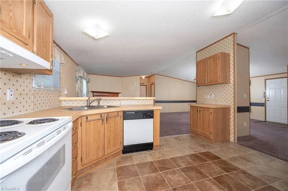5466 NC Highway 8 Germanton, NC 27019