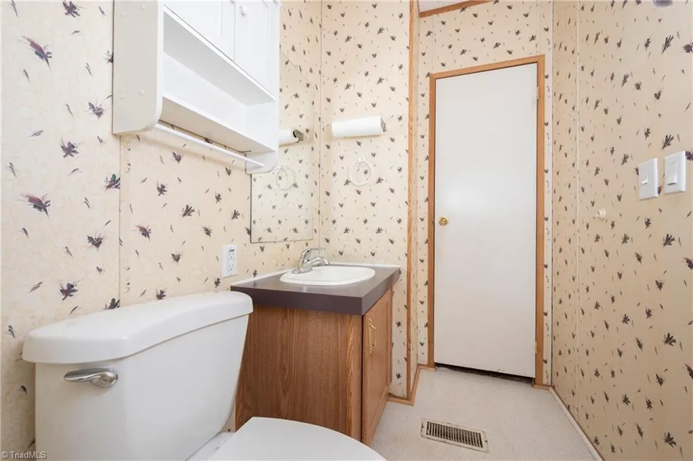 5466 NC Highway 8 Germanton, NC 27019