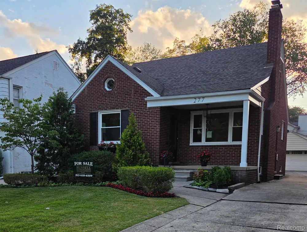 277 Beaupre Avenue Grosse Pointe Farms City, MI 48236