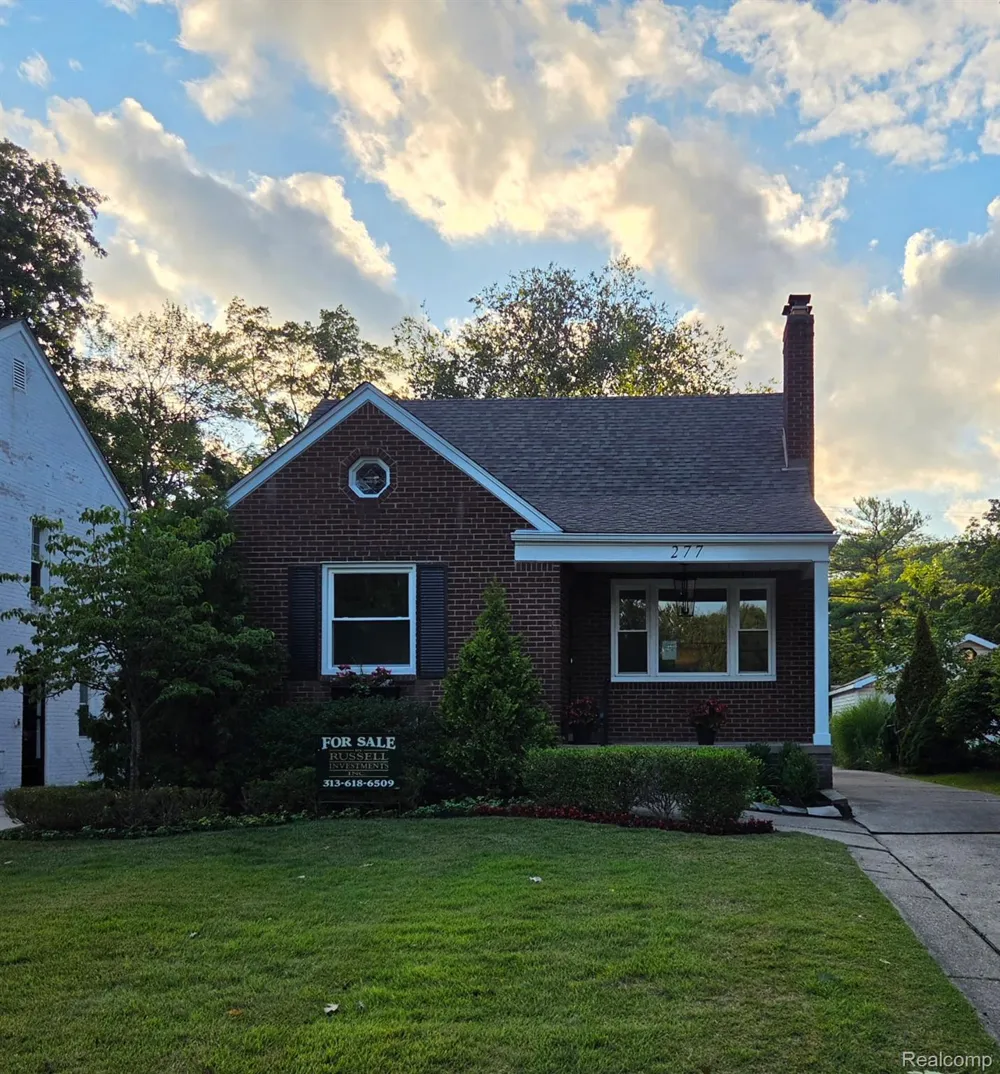 277 Beaupre Avenue Grosse Pointe Farms City, MI 48236
