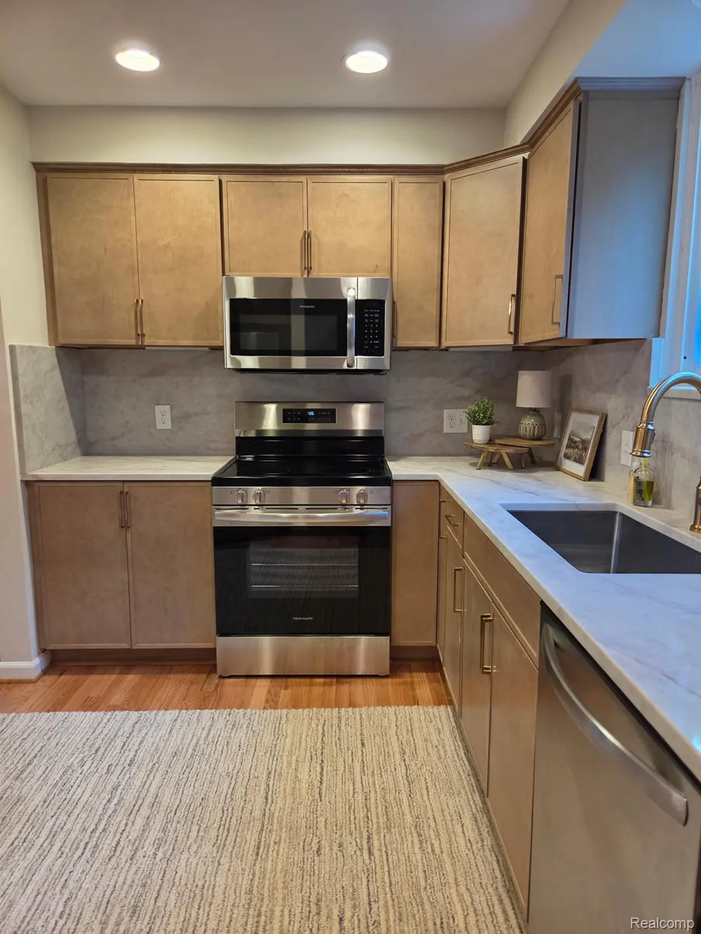 277 Beaupre Avenue Grosse Pointe Farms City, MI 48236