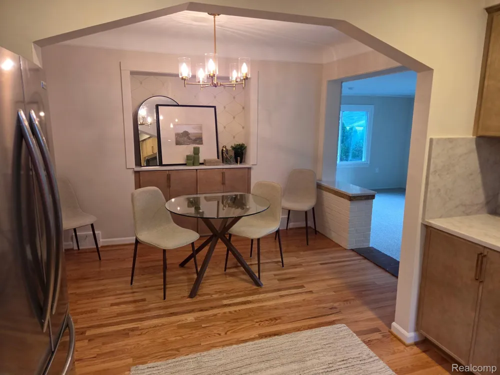 277 Beaupre Avenue Grosse Pointe Farms City, MI 48236