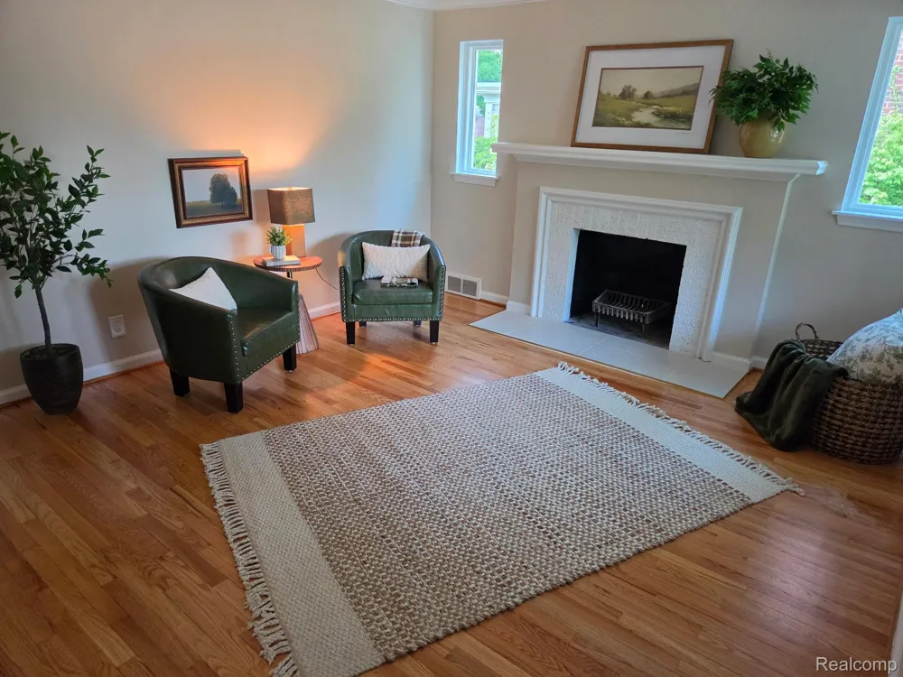 277 Beaupre Avenue Grosse Pointe Farms City, MI 48236