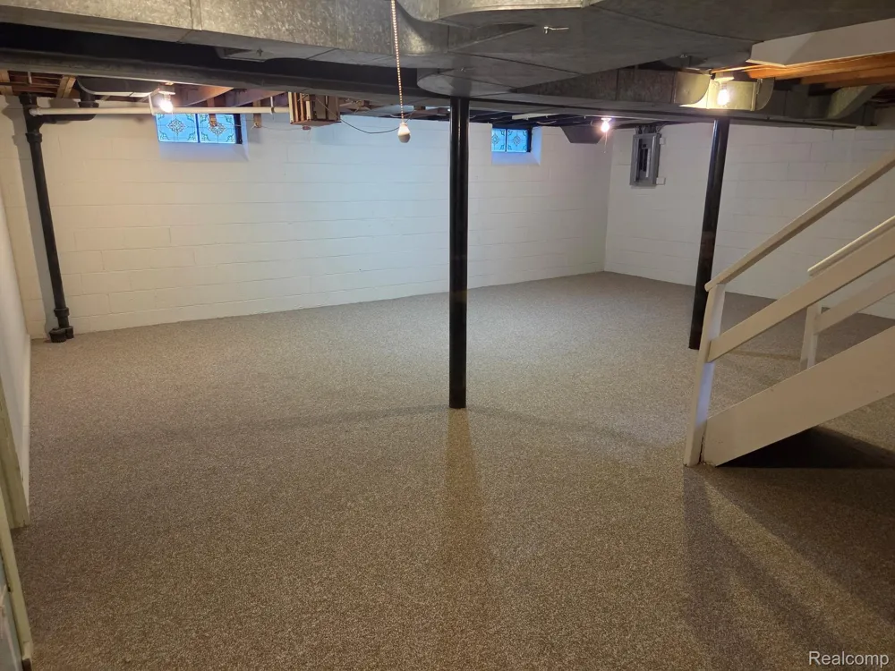 277 Beaupre Avenue Grosse Pointe Farms City, MI 48236