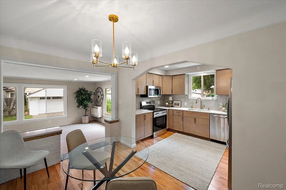 277 Beaupre Avenue Grosse Pointe Farms City, MI 48236
