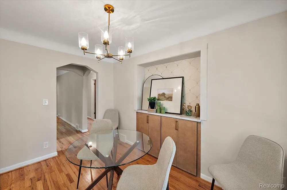 277 Beaupre Avenue Grosse Pointe Farms City, MI 48236