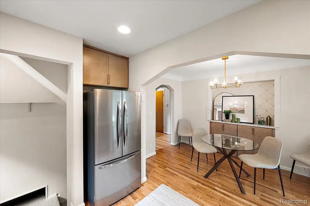 277 Beaupre Avenue Grosse Pointe Farms City, MI 48236