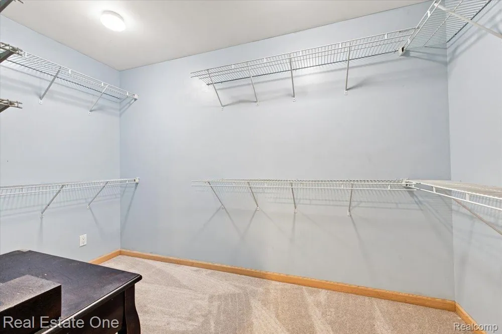 3697 W Lakeshore Drive Lapeer City, MI 48446