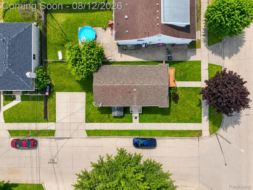 17640 Roseville Boulevard Roseville City, MI 48066
