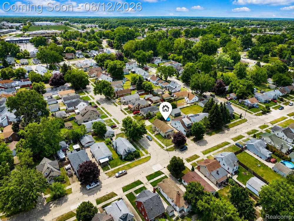 17640 Roseville Boulevard Roseville City, MI 48066