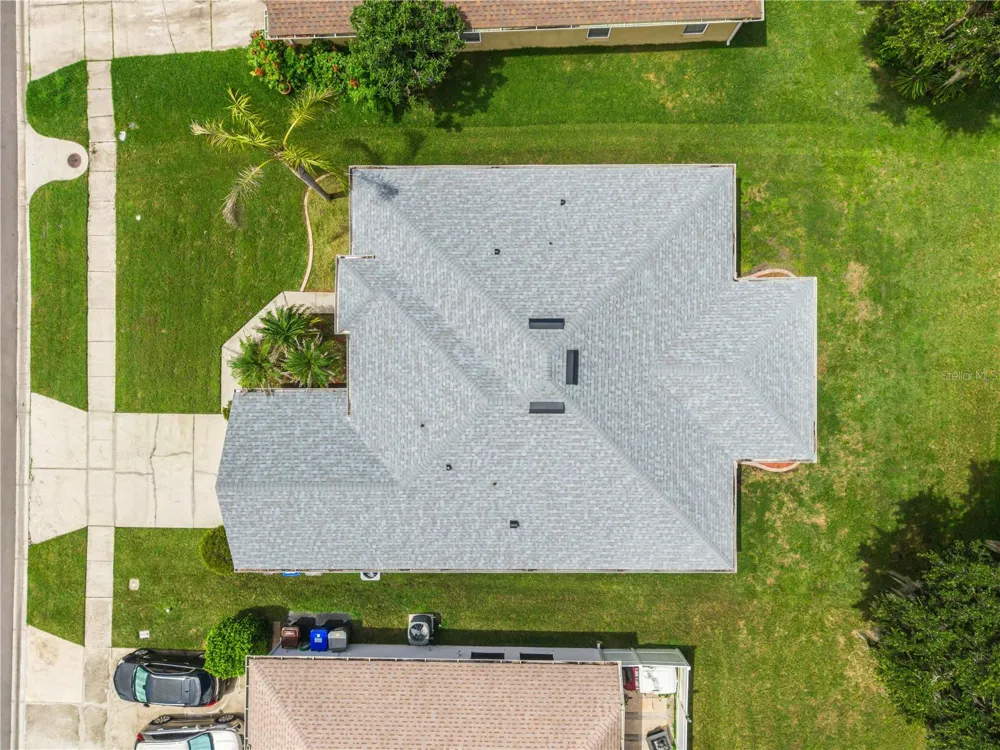 2106 THE OAKS BOULEVARD Kissimmee, FL 34746