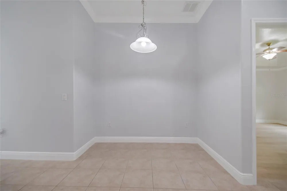 2106 THE OAKS BOULEVARD Kissimmee, FL 34746