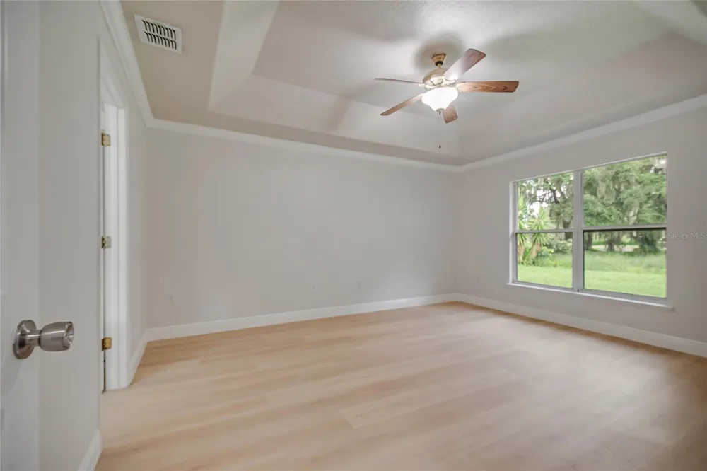 2106 THE OAKS BOULEVARD Kissimmee, FL 34746