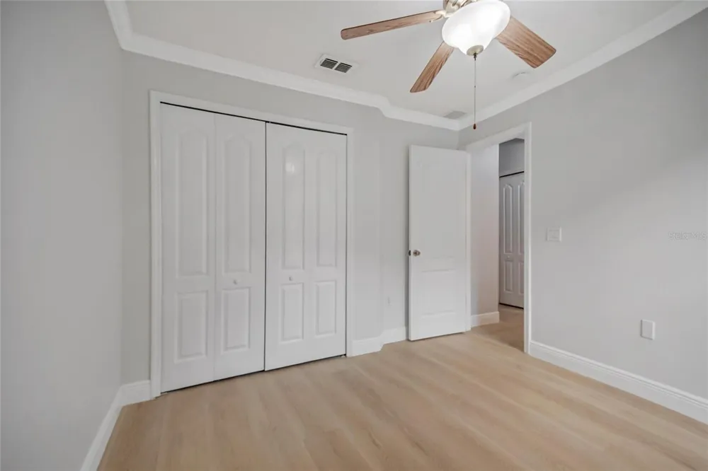 2106 THE OAKS BOULEVARD Kissimmee, FL 34746