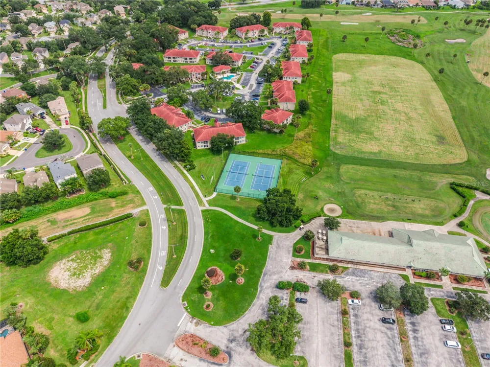 2106 THE OAKS BOULEVARD Kissimmee, FL 34746