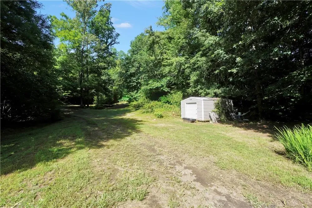 376 Doe Lane Mansfield, GA 30055