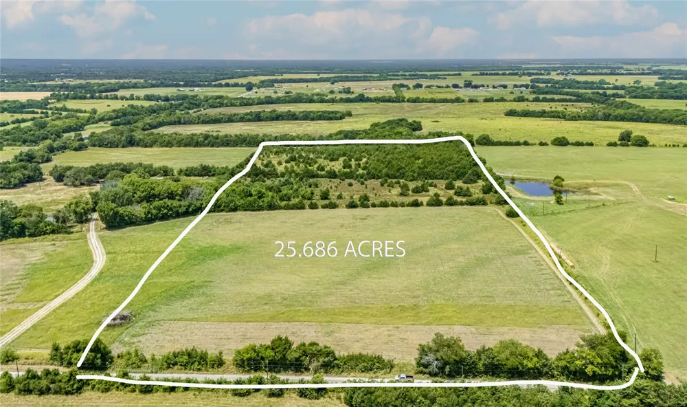 2701 County Road 4145 Bonham, TX 75418