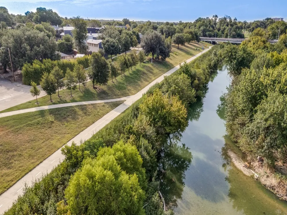 43 Vanguard Way Dallas, TX 75243
