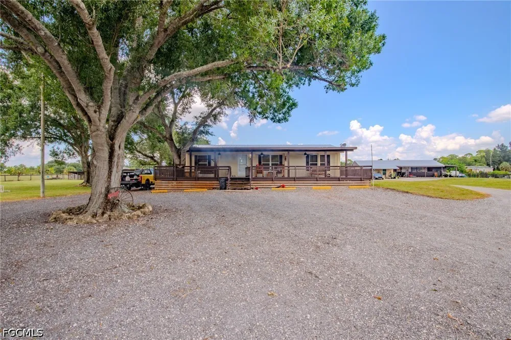 Inverness Avenue Clewiston, FL 33440