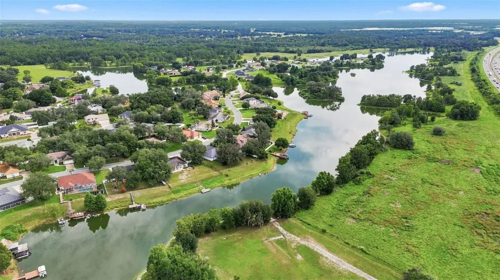 1845 FARRINGTON DRIVE Lakeland, FL 33809