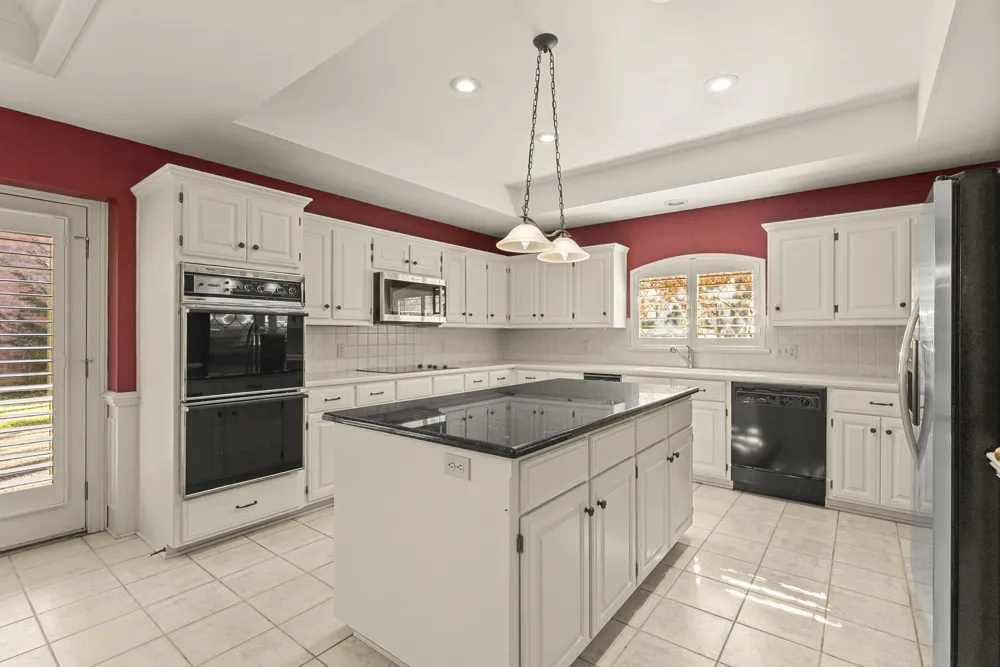 1807 Royal Oak Drive Tyler, TX 75703