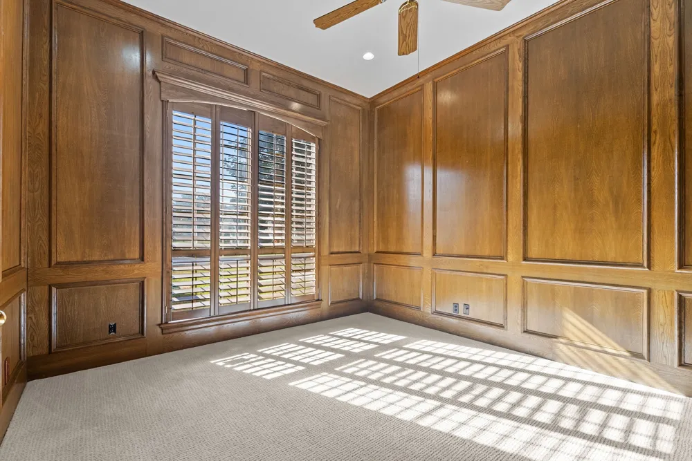1807 Royal Oak Drive Tyler, TX 75703