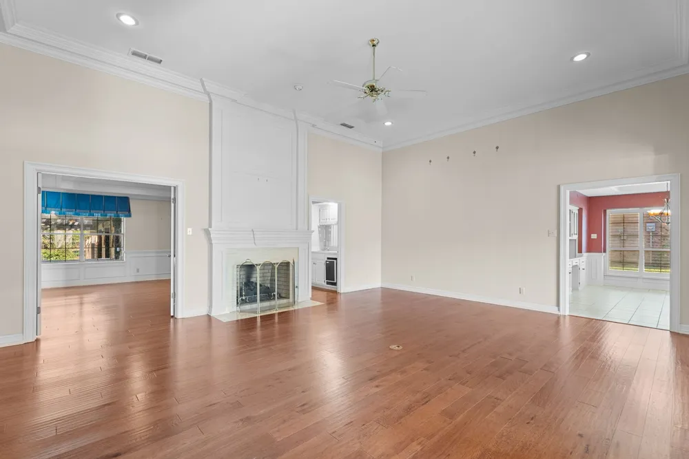 1807 Royal Oak Drive Tyler, TX 75703