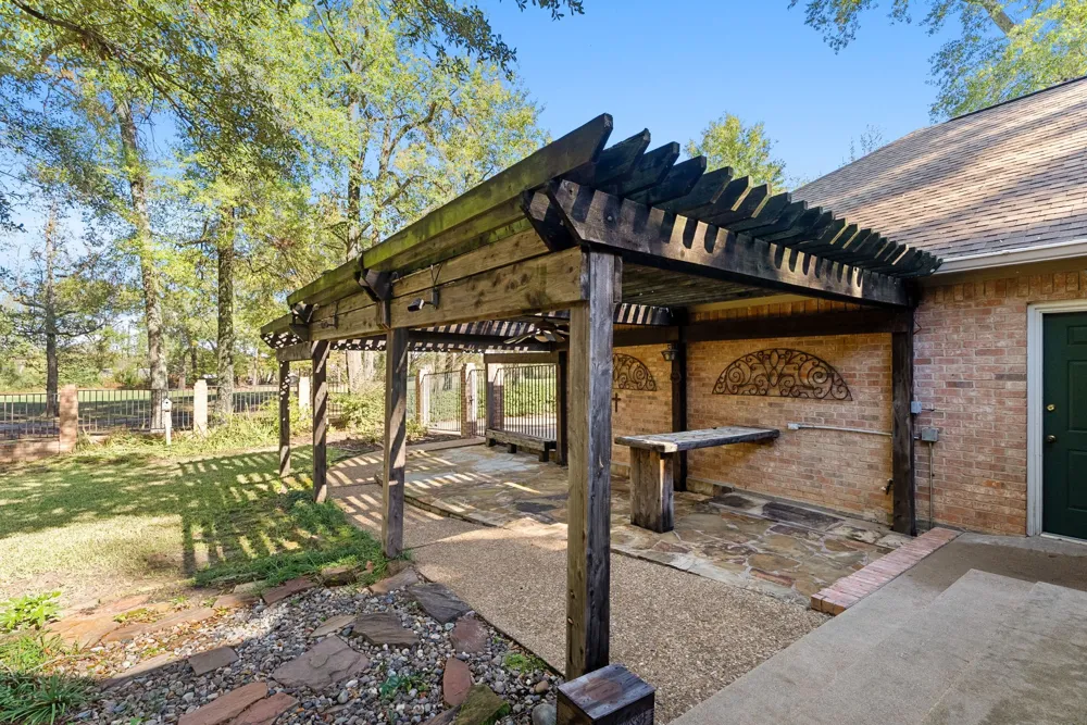 1807 Royal Oak Drive Tyler, TX 75703