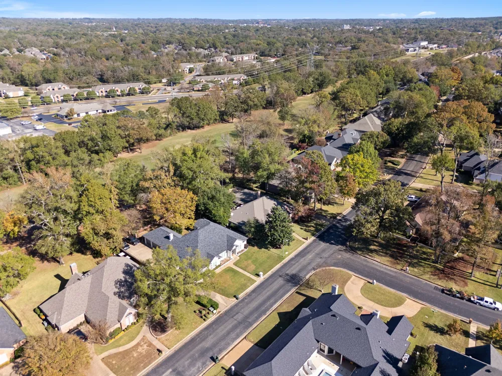 1807 Royal Oak Drive Tyler, TX 75703