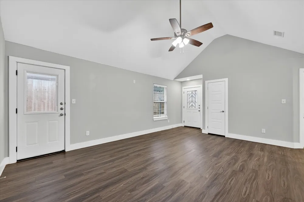 1032 Ray Drive Denison, TX 75020