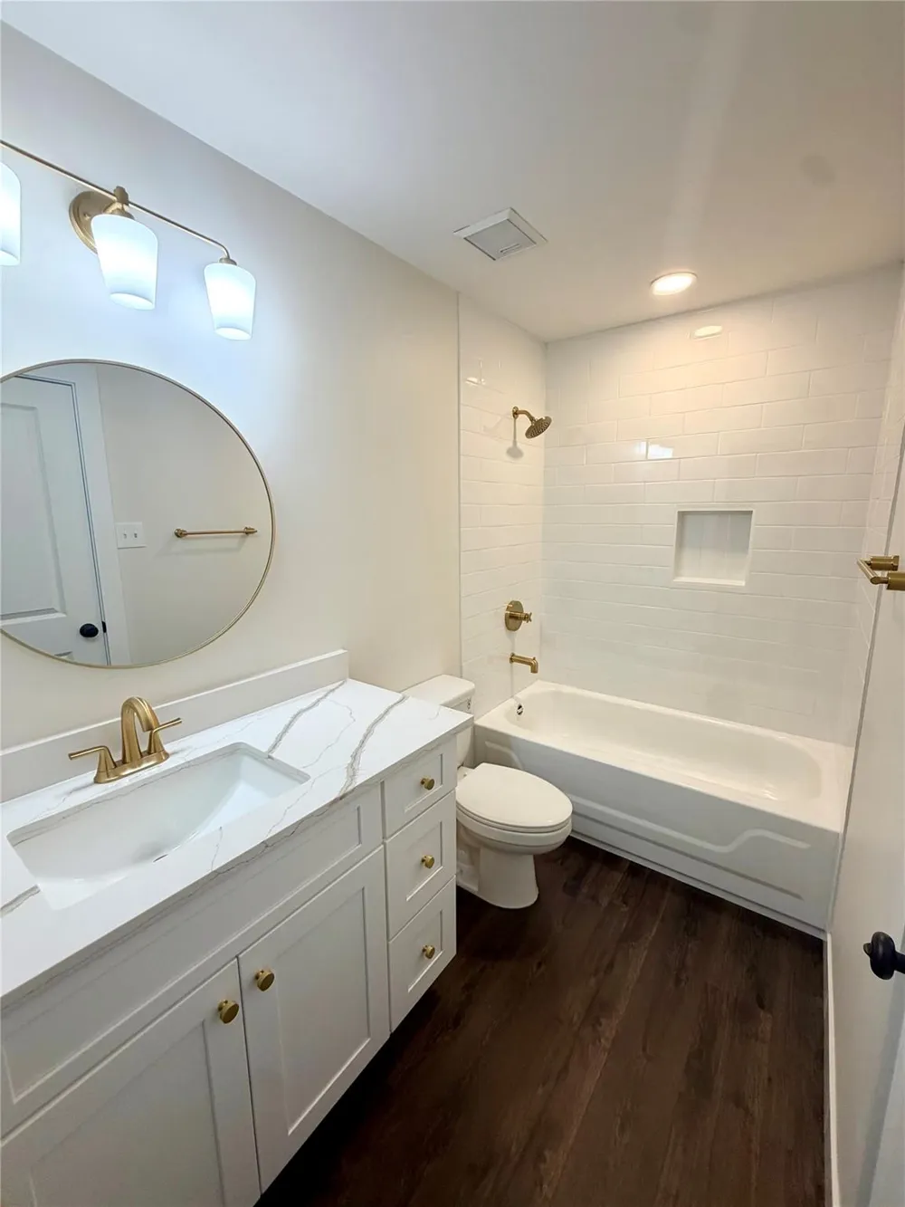 18617 Egret Bay Boulevard #504 Webster, TX 77058