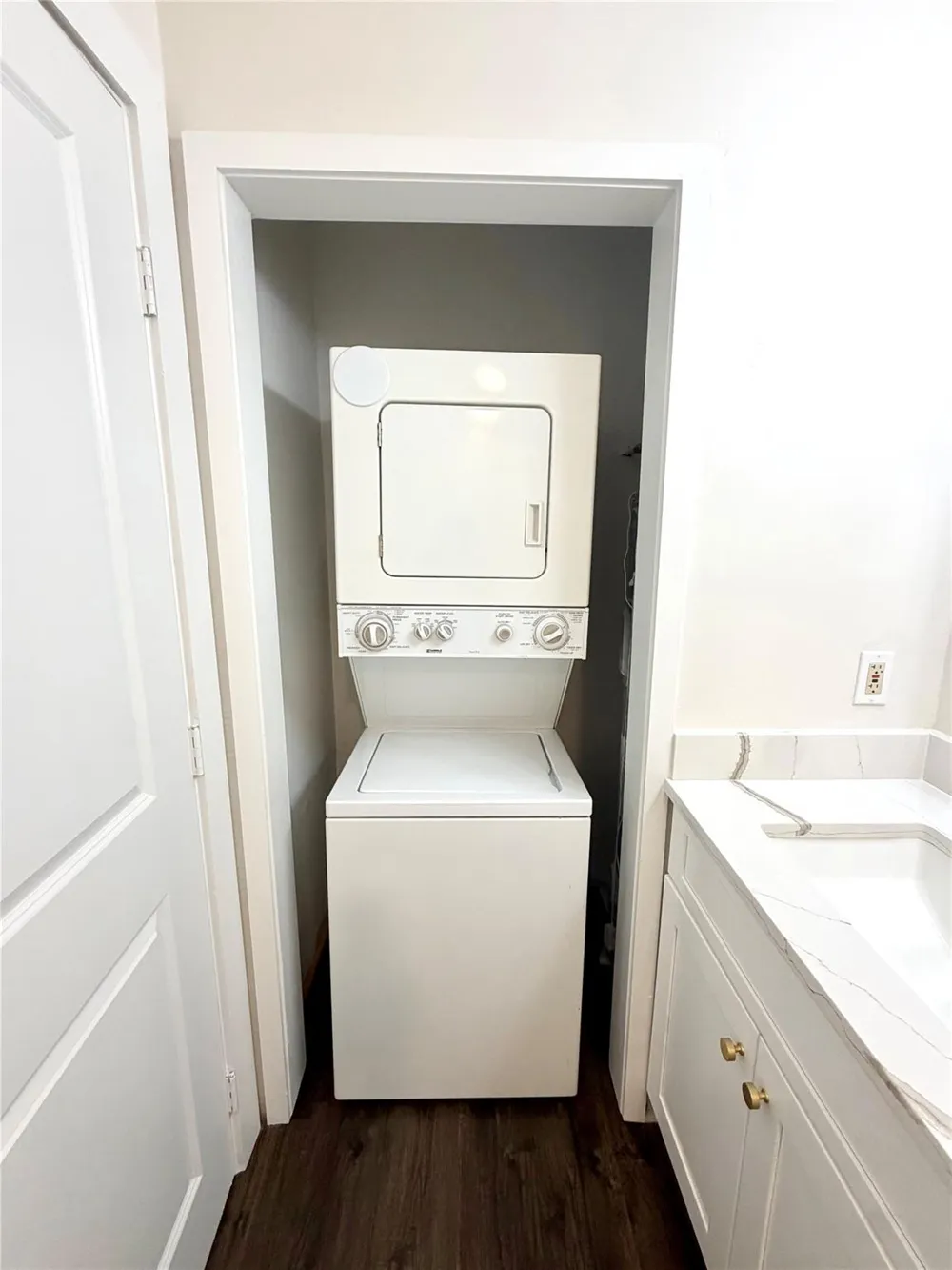 18617 Egret Bay Boulevard #504 Webster, TX 77058